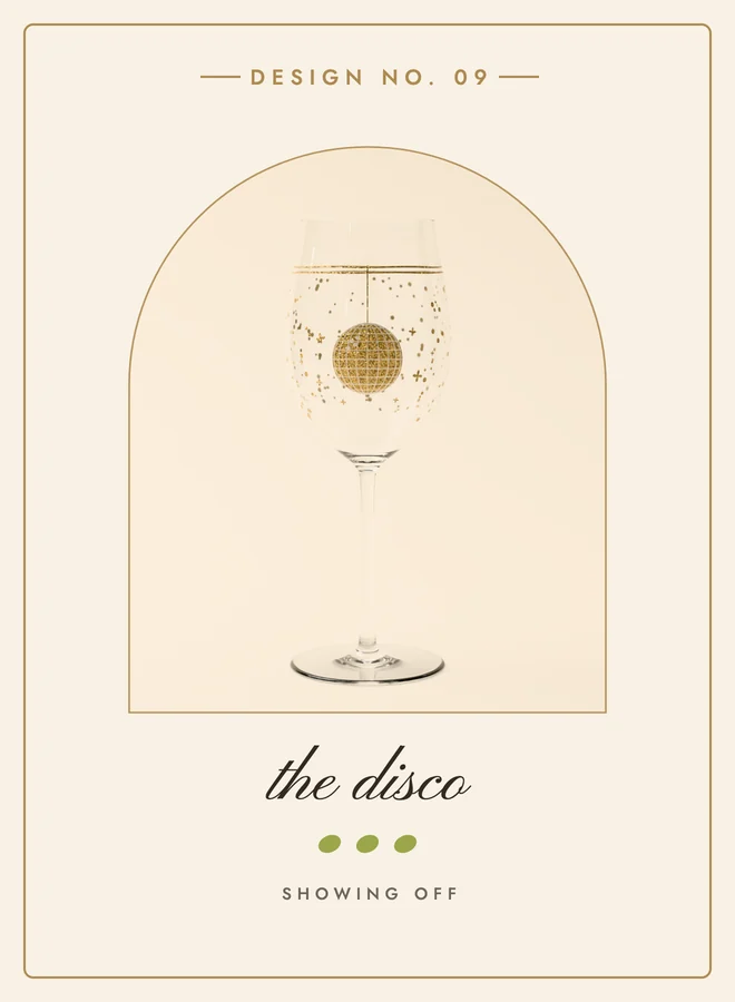 Design 09, the disco: three olives, showing off, the glass in its arch painted with the design